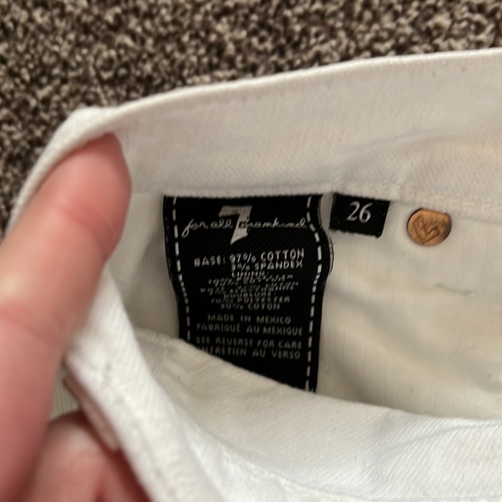 7 for all mankind shorts - Picture 8 of 8